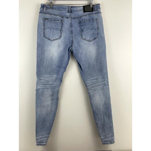 Serenede Jeans Men's Measures 39 x 31.75 Distressed Skinny Fitted Light Wash - Picture 2 of 12